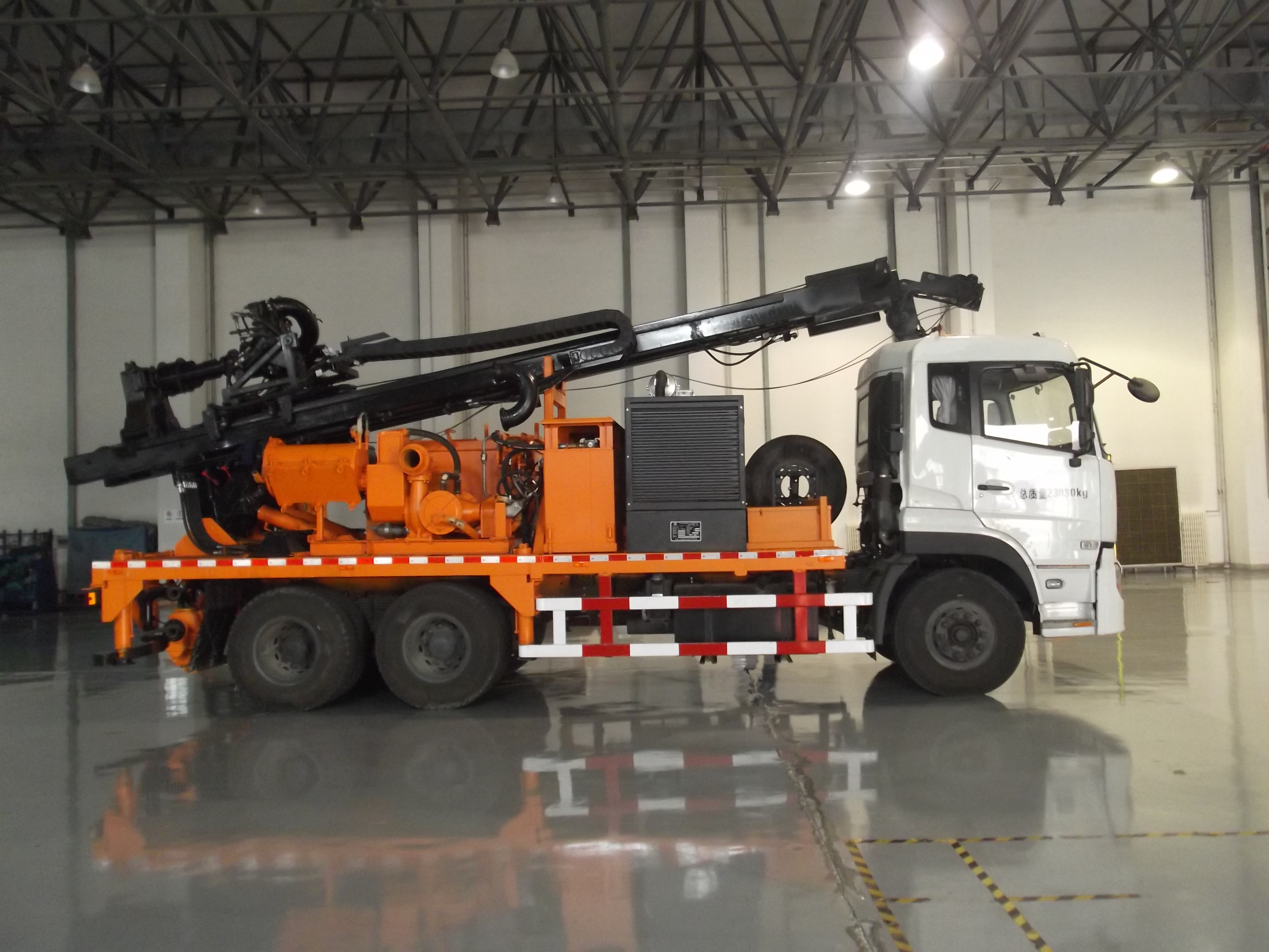 CDC-300車載式液壓動力頭水井鉆機